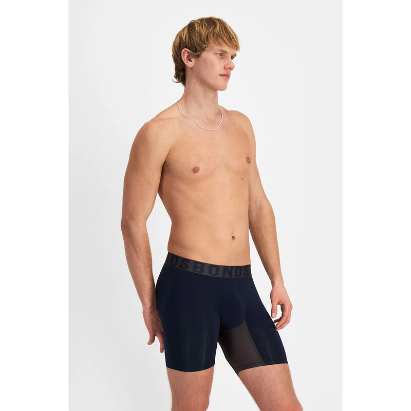Bonds Chafe Off Trunks image number 2